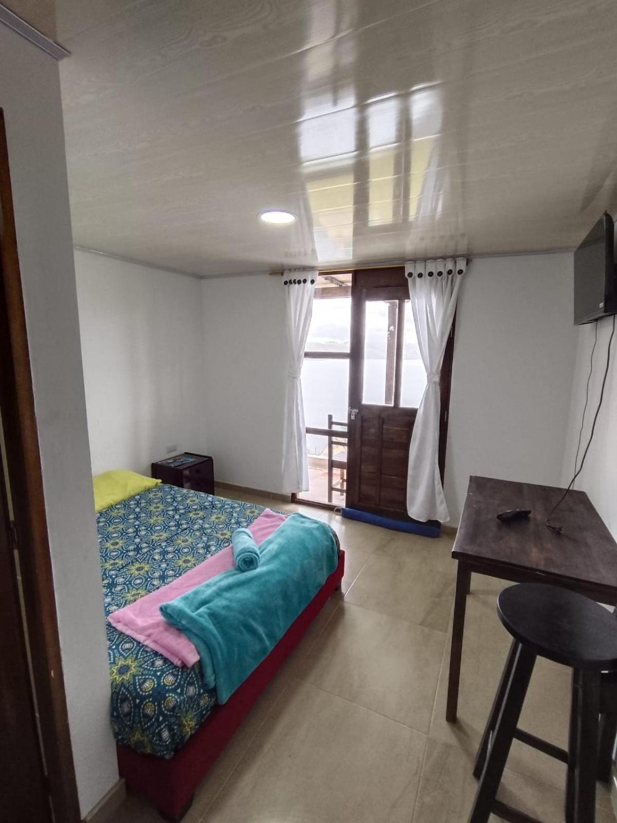 Hotel Tota Eliseo Playa Blanca Lago De توتا المظهر الخارجي الصورة